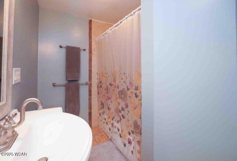 7560 Lugabill Road, Bluffton, Ohio, 3 Bedrooms Bedrooms, ,1 BathroomBathrooms,Residential,For Sale,Lugabill,307373