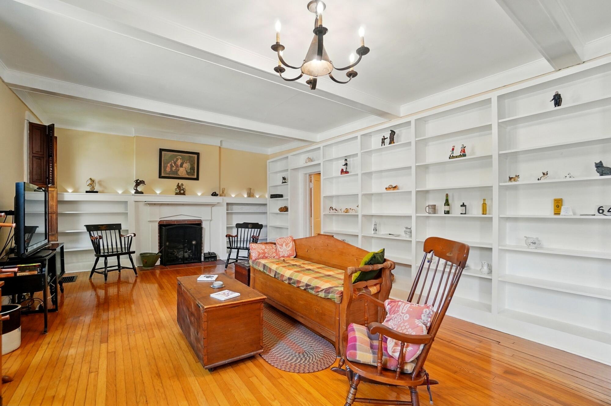 64 Chillicothe Street, South Charleston, Ohio 45368