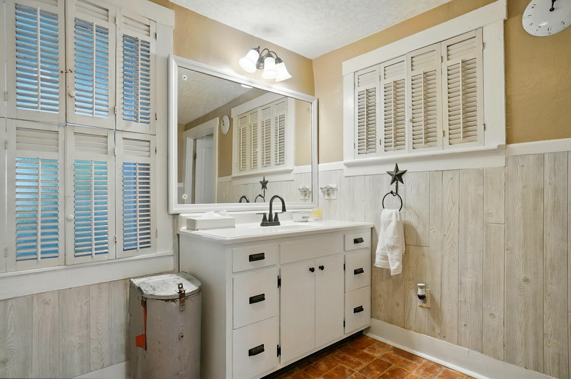64 Chillicothe Street, South Charleston, Ohio 45368