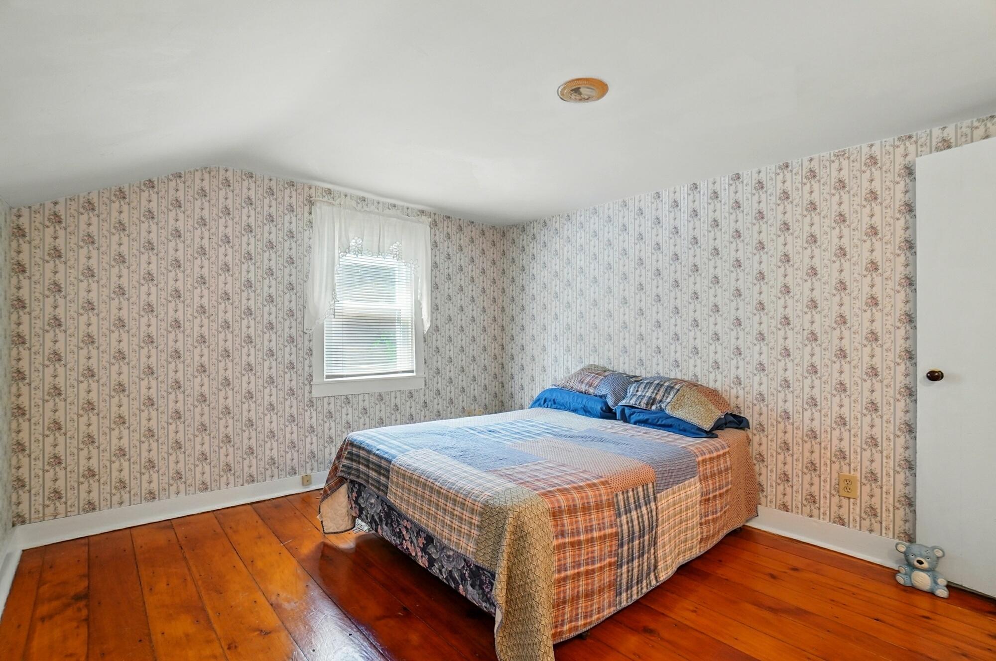 64 Chillicothe Street, South Charleston, Ohio 45368