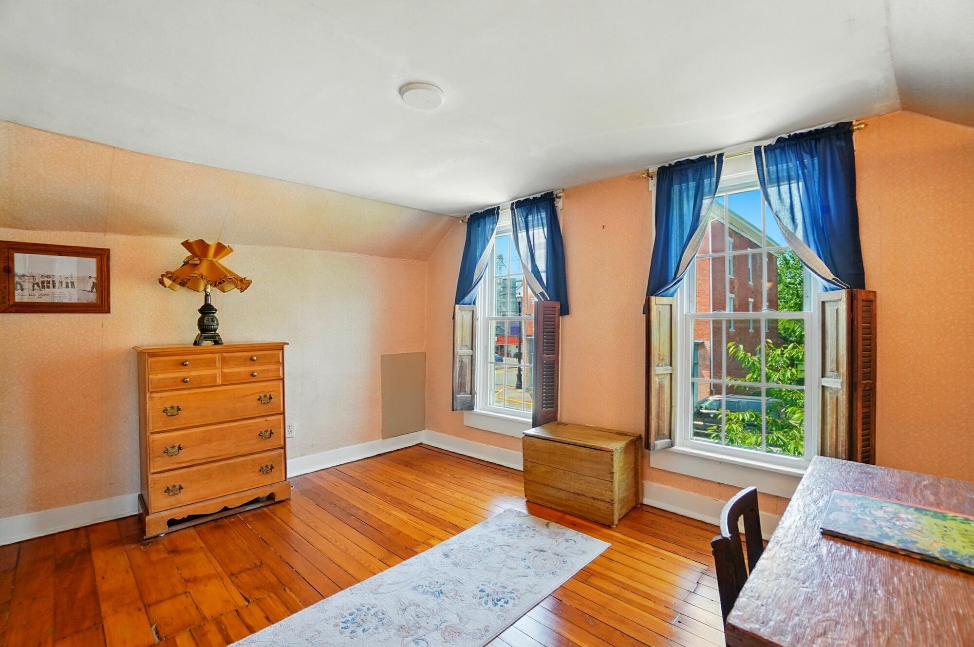 64 Chillicothe Street, South Charleston, Ohio 45368