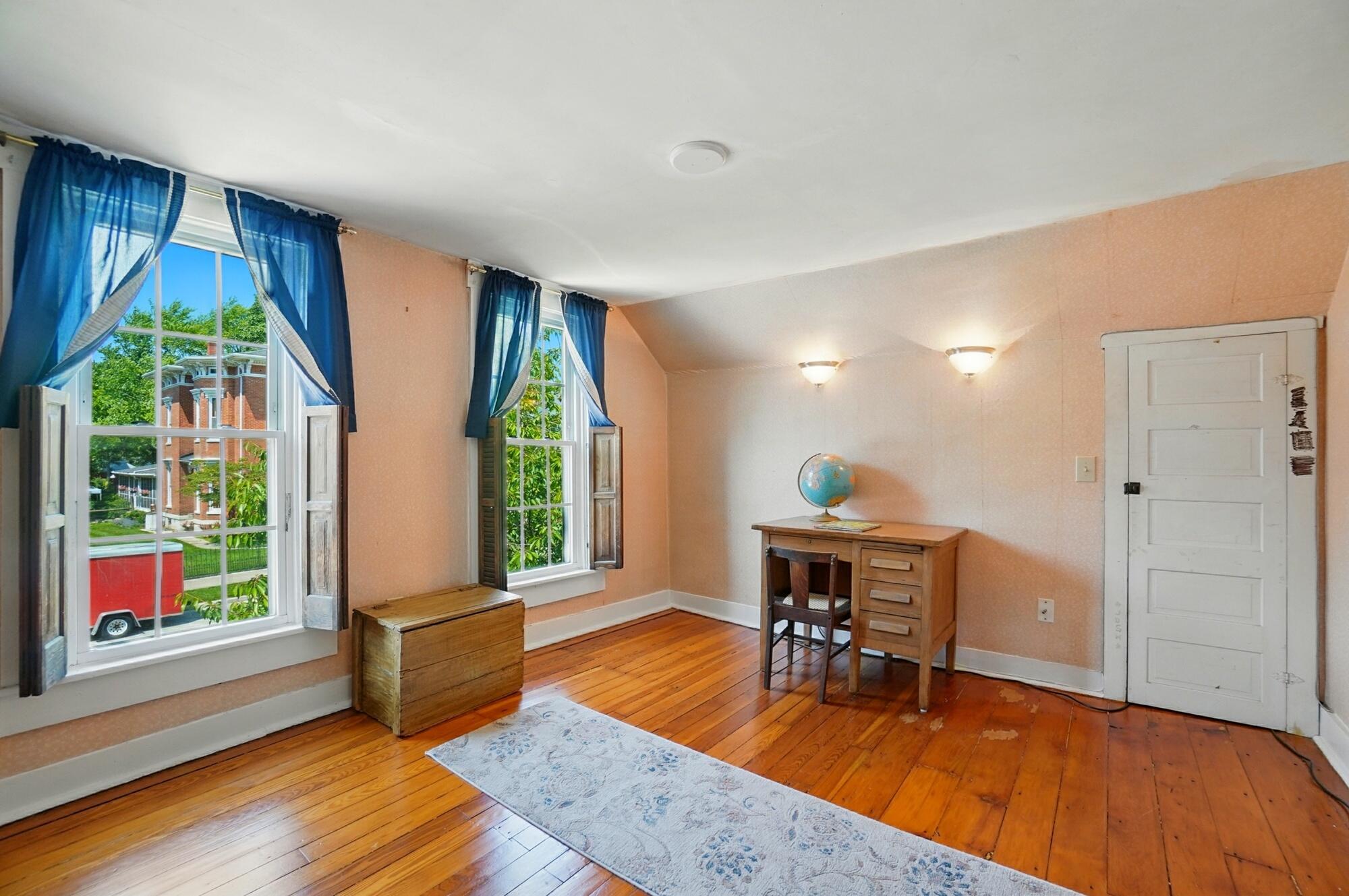 64 Chillicothe Street, South Charleston, Ohio 45368