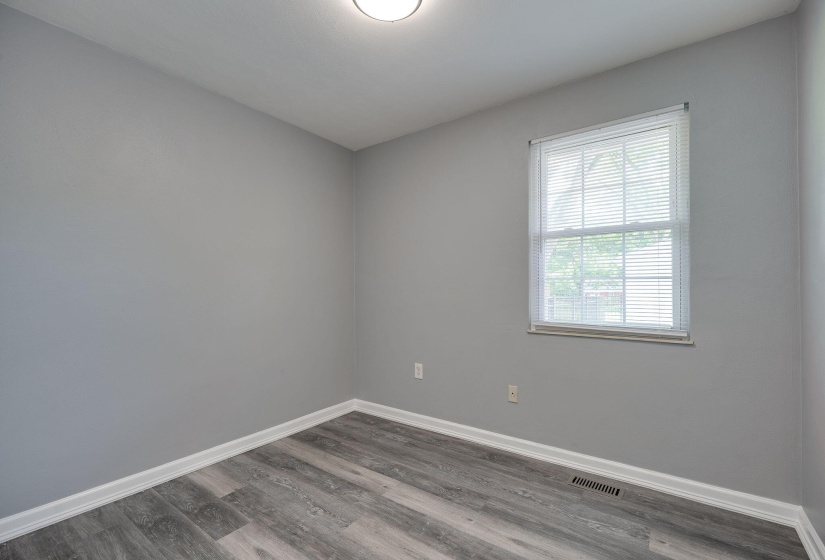 26-web-or-mls-4029-lyndell-dr