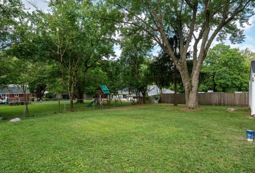 40-web-or-mls-4029-lyndell-dr