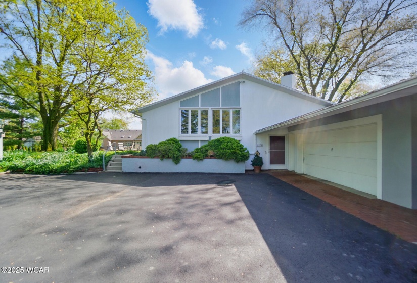 1275 Winterberry Drive, Lima, Ohio, 2 Bedrooms Bedrooms, ,2 BathroomsBathrooms,Residential,For Sale,Winterberry,306990