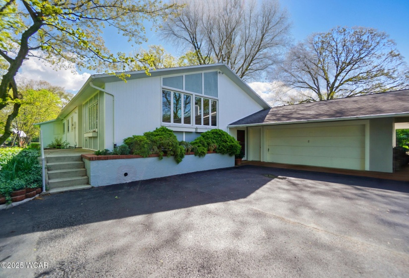 1275 Winterberry Drive, Lima, Ohio, 2 Bedrooms Bedrooms, ,2 BathroomsBathrooms,Residential,For Sale,Winterberry,306990