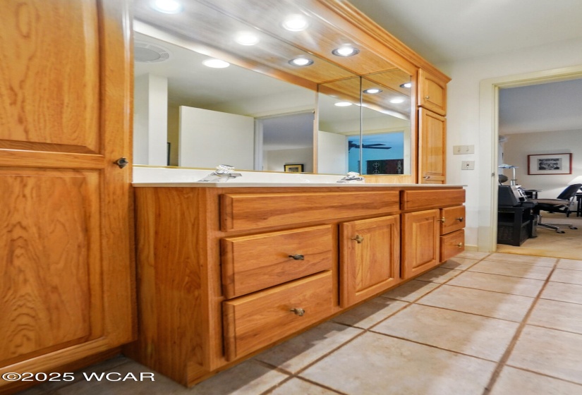 1275 Winterberry Drive, Lima, Ohio, 2 Bedrooms Bedrooms, ,2 BathroomsBathrooms,Residential,For Sale,Winterberry,306990
