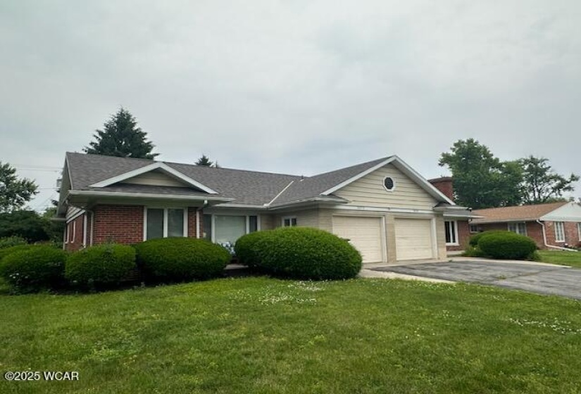 2050 Market Street, Lima, Ohio, 5 Bedrooms Bedrooms, ,3 BathroomsBathrooms,Residential,For Sale,Market,307376