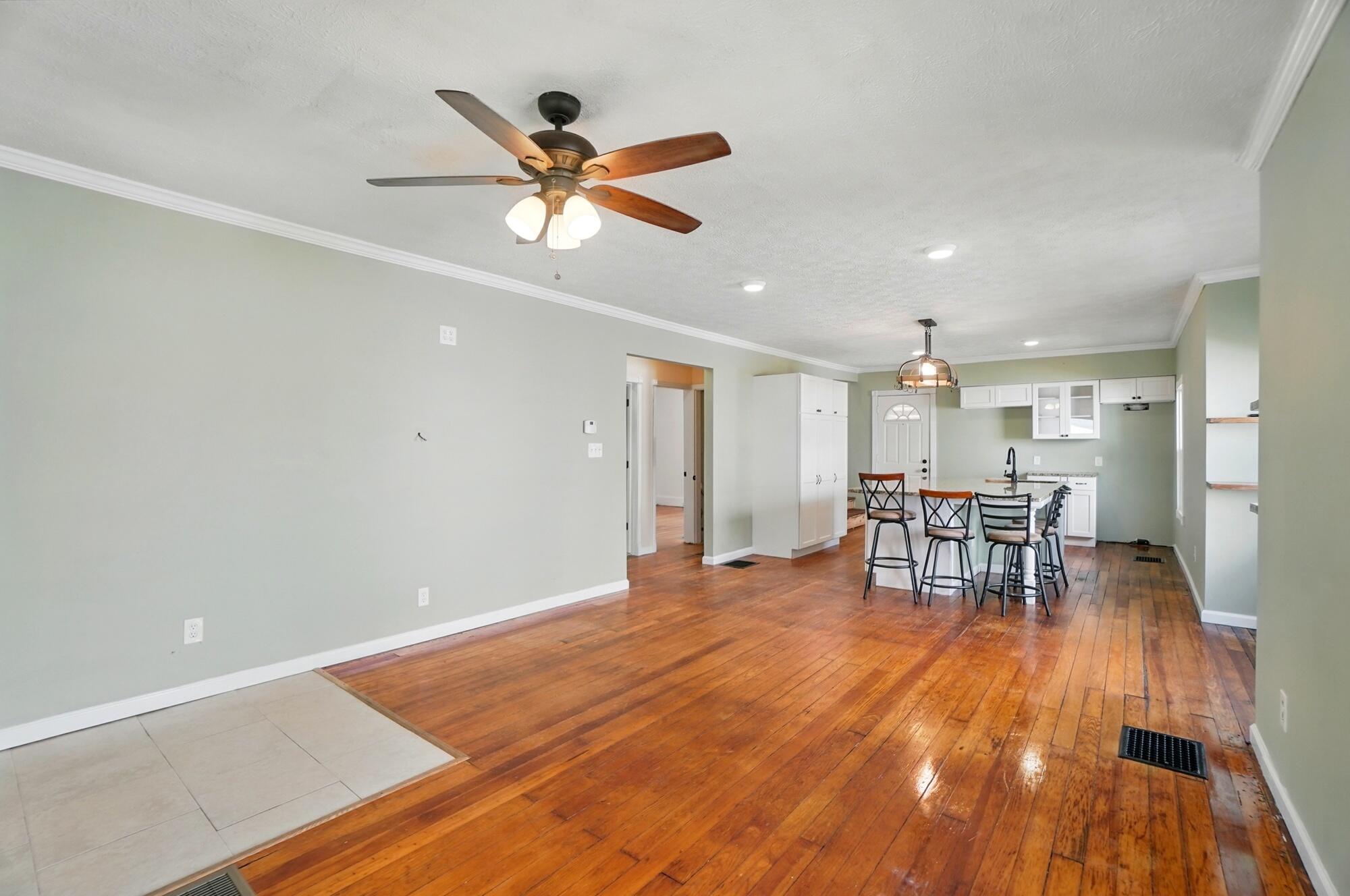 2327 Kenilworth Avenue, Springfield, Ohio 45505