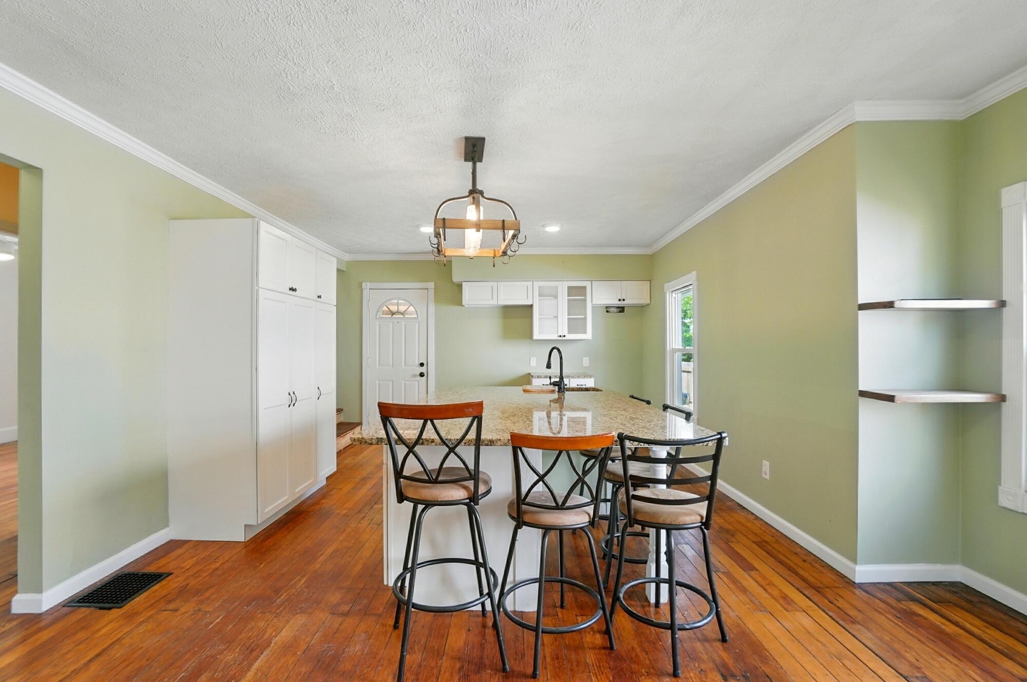 2327 Kenilworth Avenue, Springfield, Ohio 45505