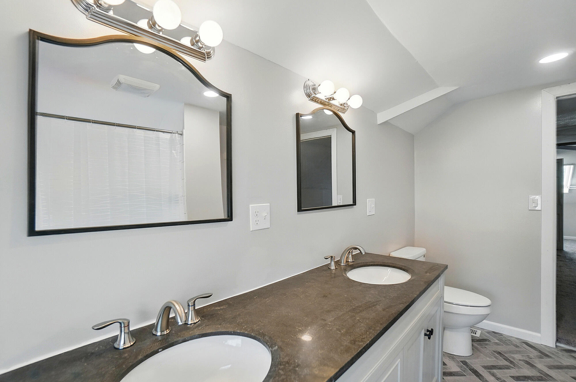 2327 Kenilworth Avenue, Springfield, Ohio 45505