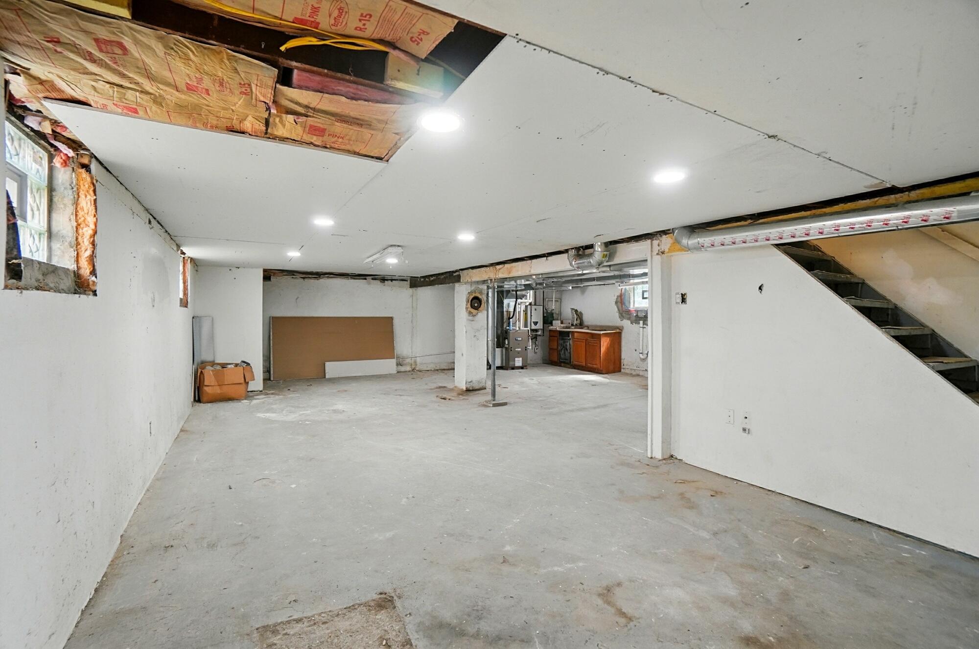 2327 Kenilworth Avenue, Springfield, Ohio 45505