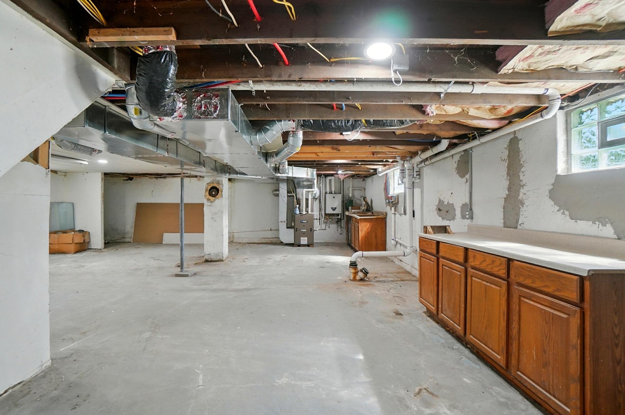 2327 Kenilworth Avenue, Springfield, Ohio 45505