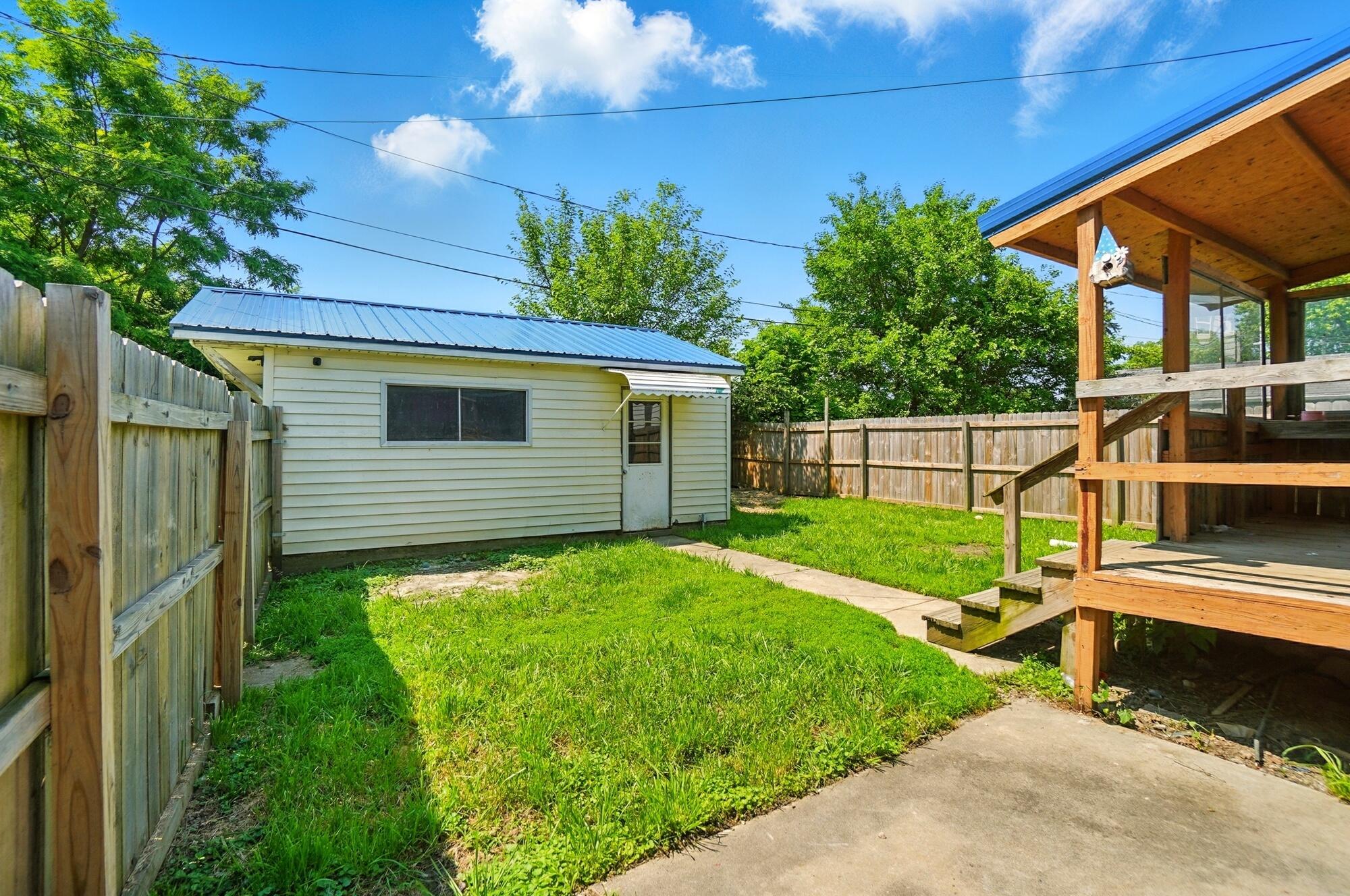 2327 Kenilworth Avenue, Springfield, Ohio 45505