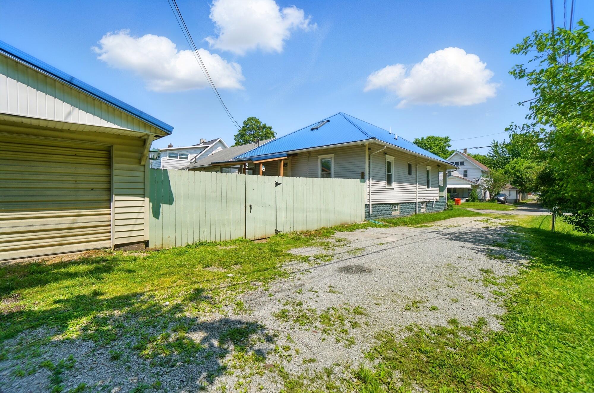 2327 Kenilworth Avenue, Springfield, Ohio 45505