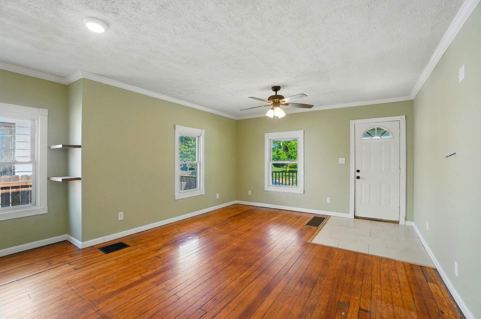2327 Kenilworth Avenue, Springfield, Ohio 45505
