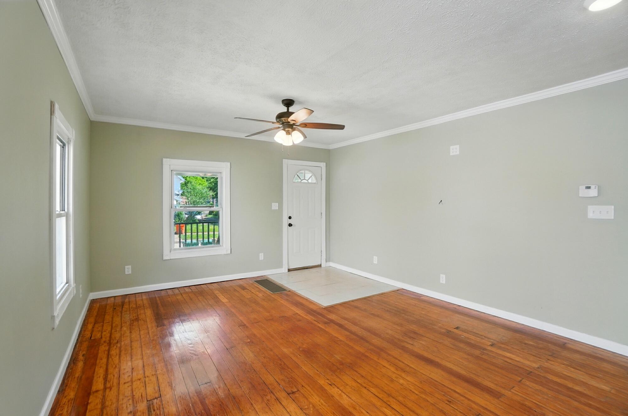 2327 Kenilworth Avenue, Springfield, Ohio 45505