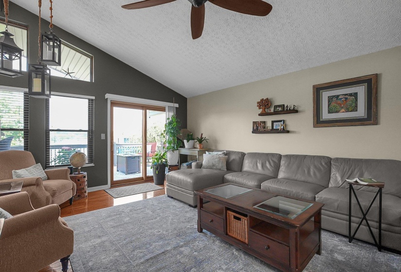 15-web-or-mls-1250-e-choctaw-dr
