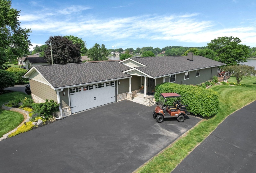47-web-or-mls-1250-e-choctaw-dr