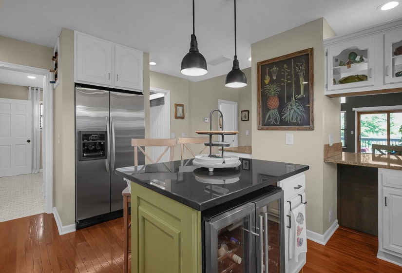 12-web-or-mls-1250-e-choctaw-dr