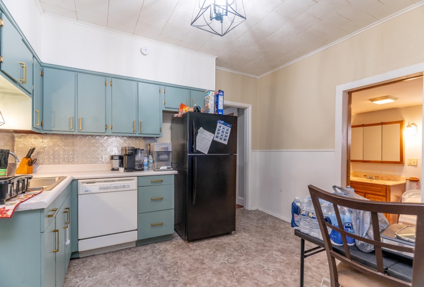 330 S WALNUT, SIDNEY-10