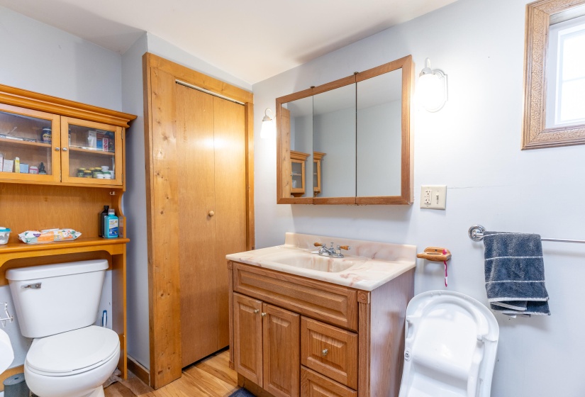 330 S WALNUT, SIDNEY-13