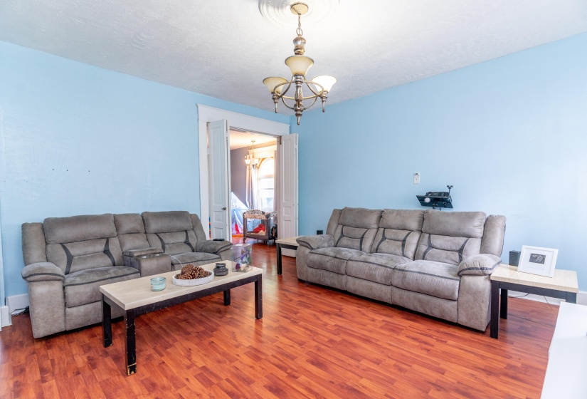 330 S WALNUT, SIDNEY-7