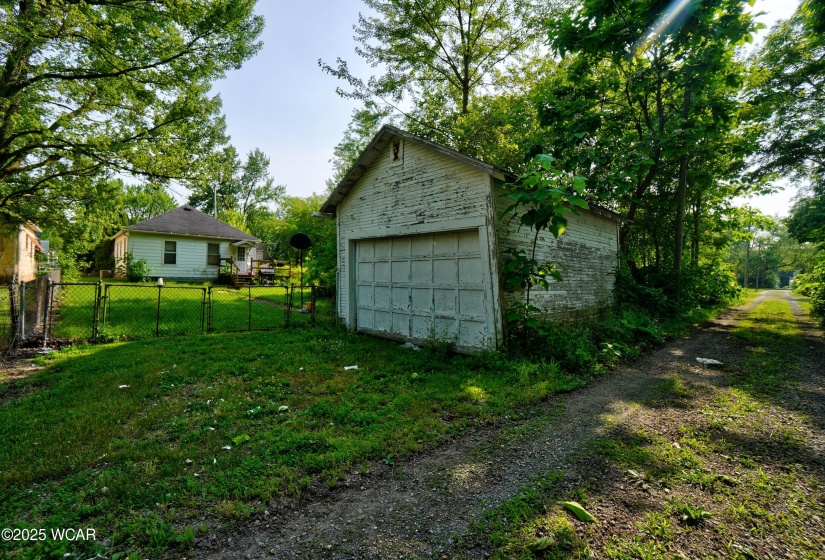 727 Catalpa Avenue, Lima, Ohio, 2 Bedrooms Bedrooms, ,1 BathroomBathrooms,Residential,For Sale,Catalpa,307382