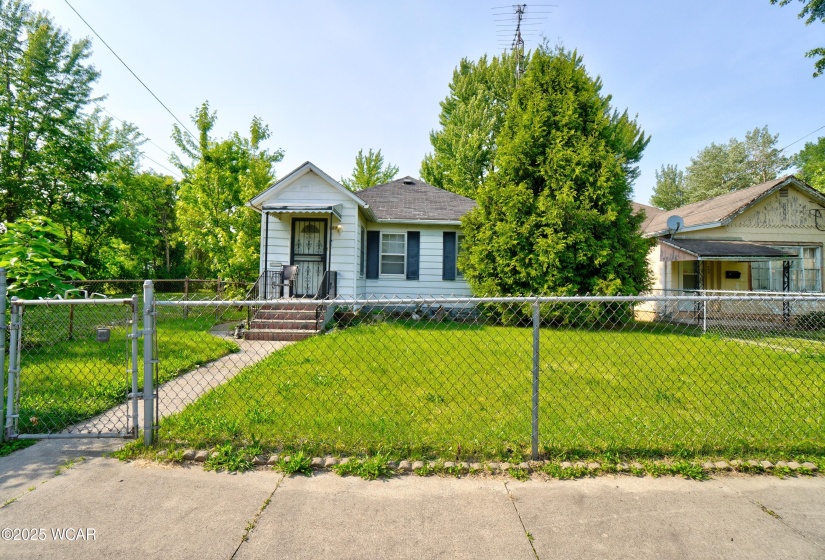727 Catalpa Avenue, Lima, Ohio, 2 Bedrooms Bedrooms, ,1 BathroomBathrooms,Residential,For Sale,Catalpa,307382