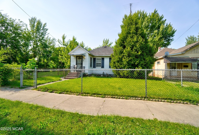 727 Catalpa Avenue, Lima, Ohio, 2 Bedrooms Bedrooms, ,1 BathroomBathrooms,Residential,For Sale,Catalpa,307382