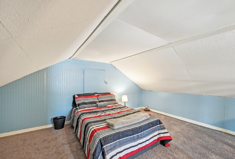 1-web-or-mls-College St-2204-016