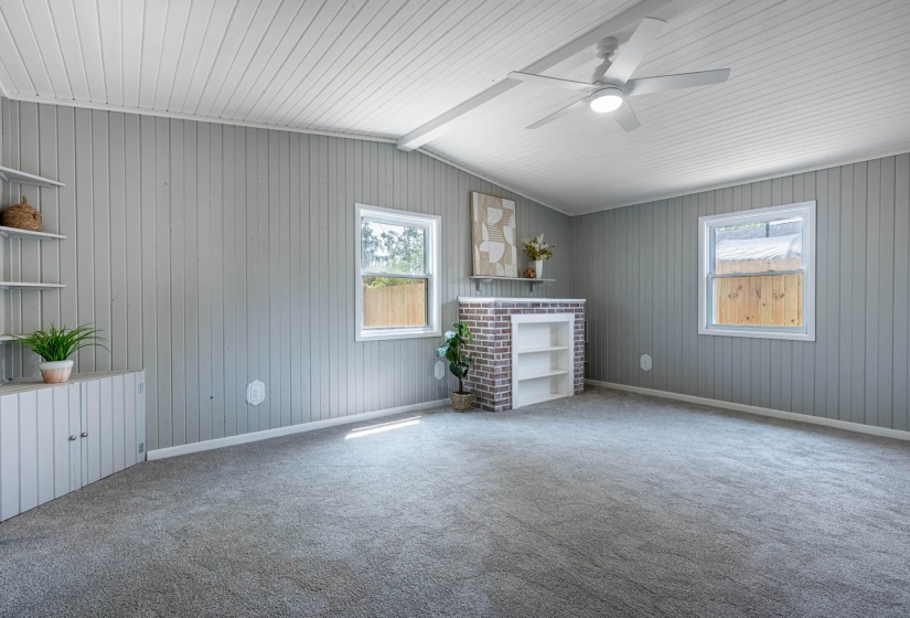 322 Galewood-13