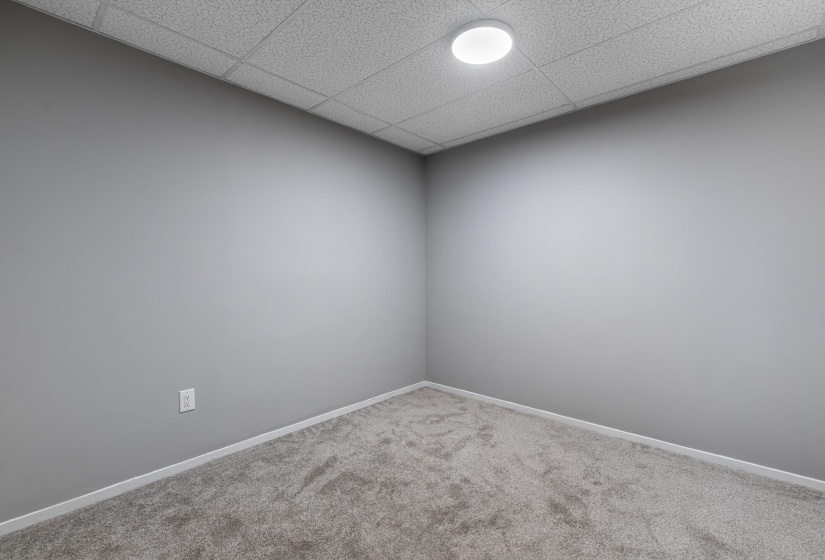322 Galewood-18