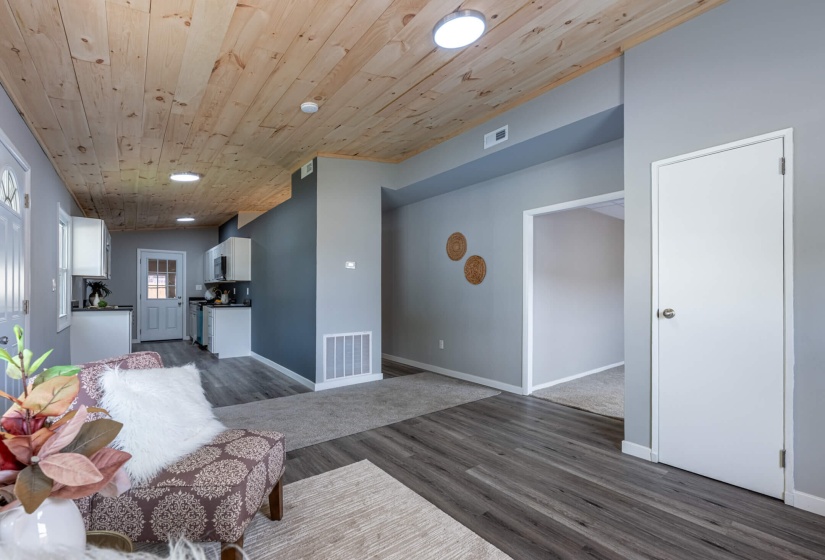 322 Galewood-3