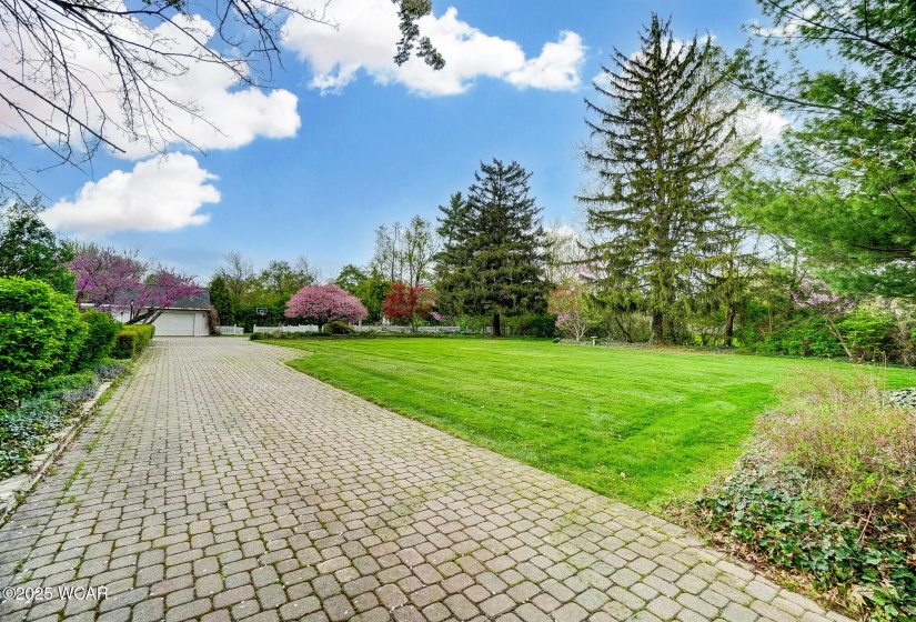 2298 June Drive, Lima, Ohio, 4 Bedrooms Bedrooms, ,3 BathroomsBathrooms,Residential,For Sale,June,306095