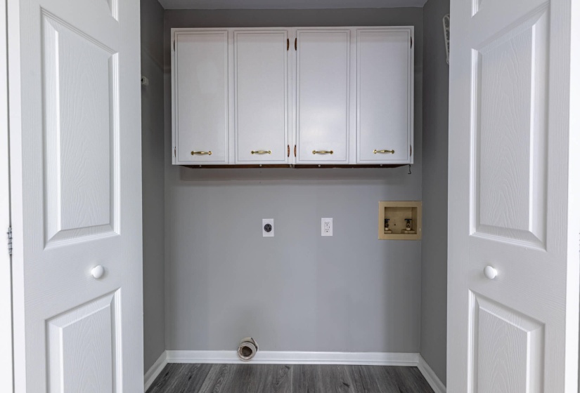 518 E Main-19