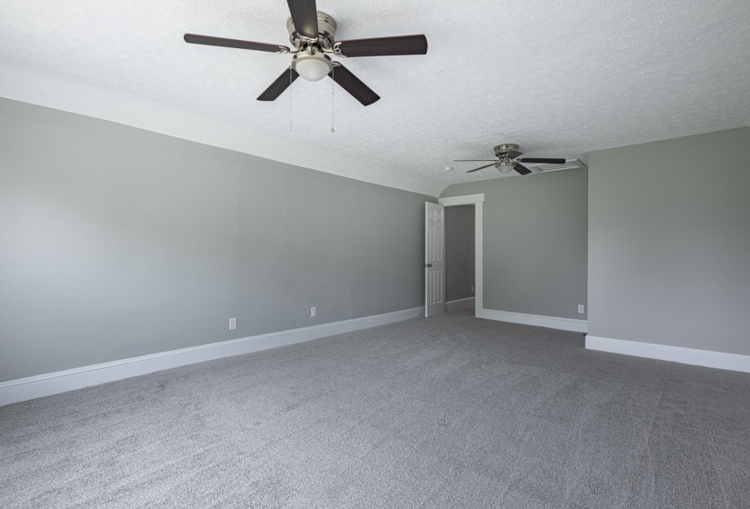 518 E Main-24