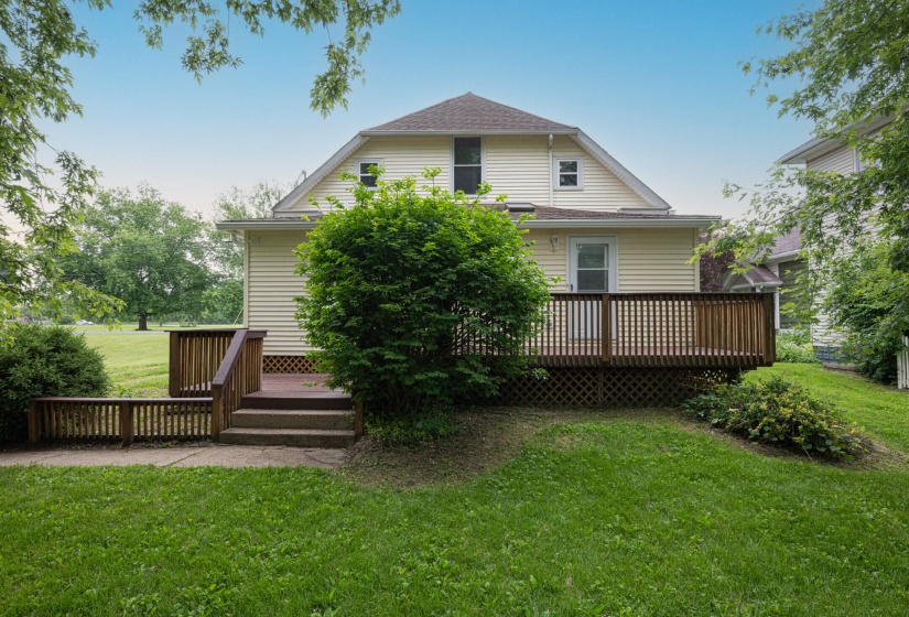 518 E Main-28