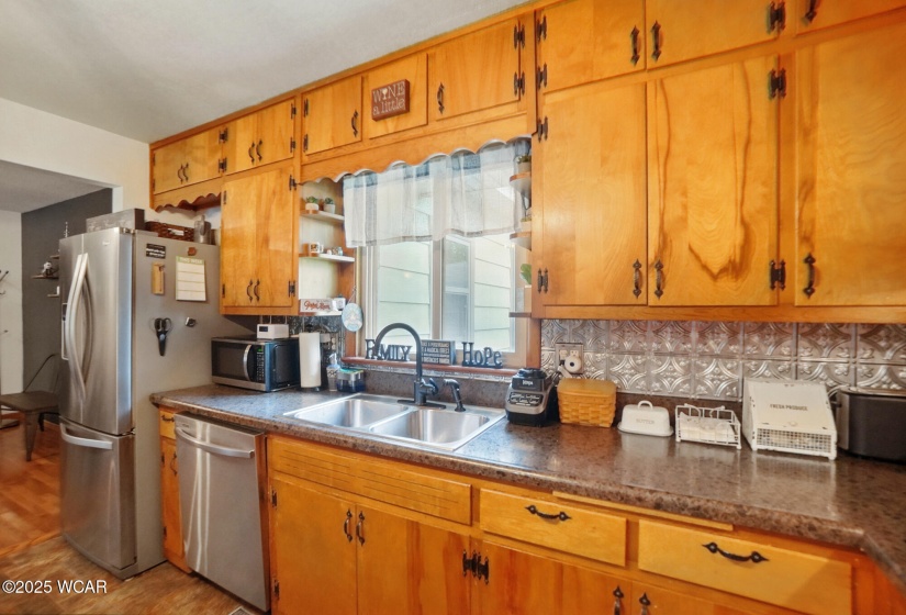 402 Grand Avenue, Ada, Ohio, 3 Bedrooms Bedrooms, ,2 BathroomsBathrooms,Residential,For Sale,Grand,307250