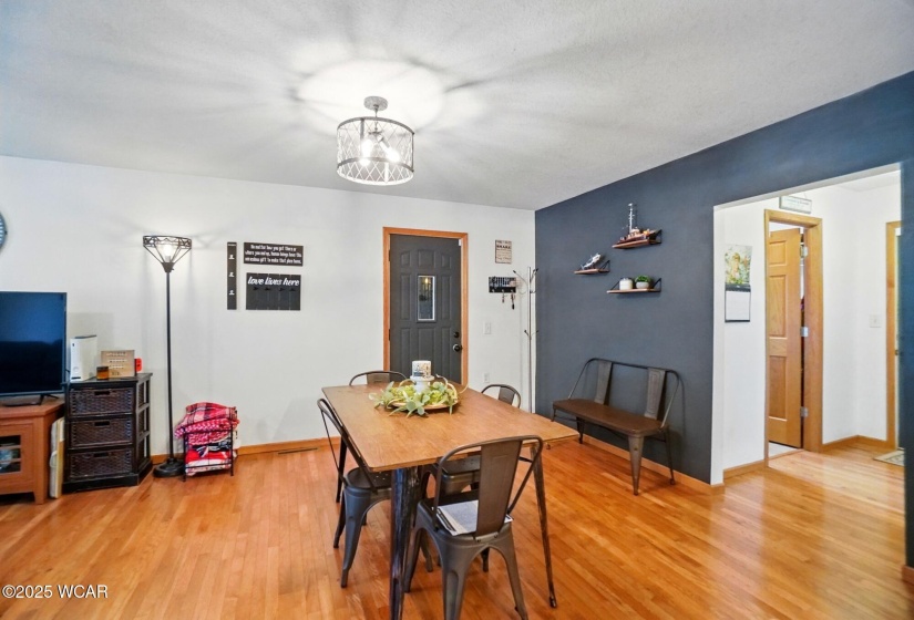 402 Grand Avenue, Ada, Ohio, 3 Bedrooms Bedrooms, ,2 BathroomsBathrooms,Residential,For Sale,Grand,307250