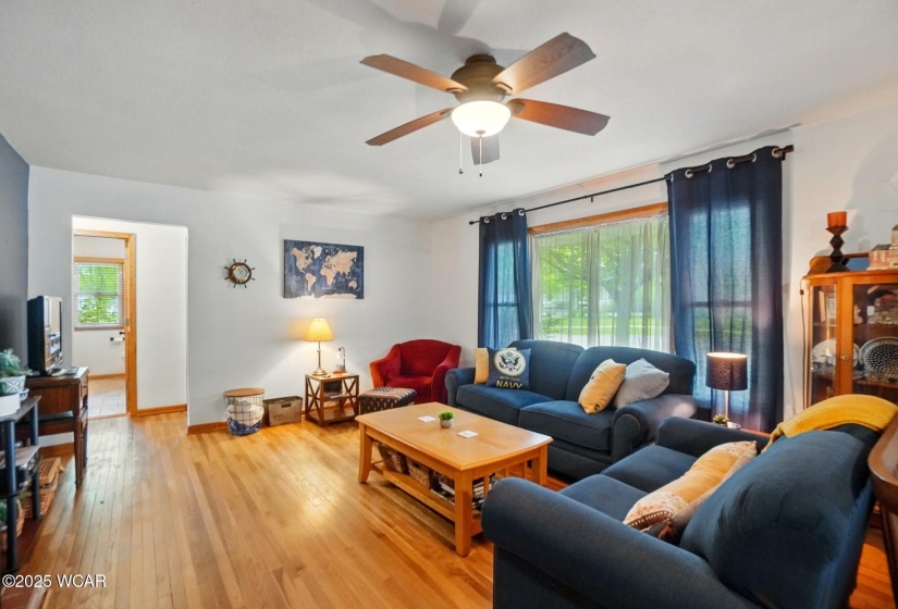 402 Grand Avenue, Ada, Ohio, 3 Bedrooms Bedrooms, ,2 BathroomsBathrooms,Residential,For Sale,Grand,307250