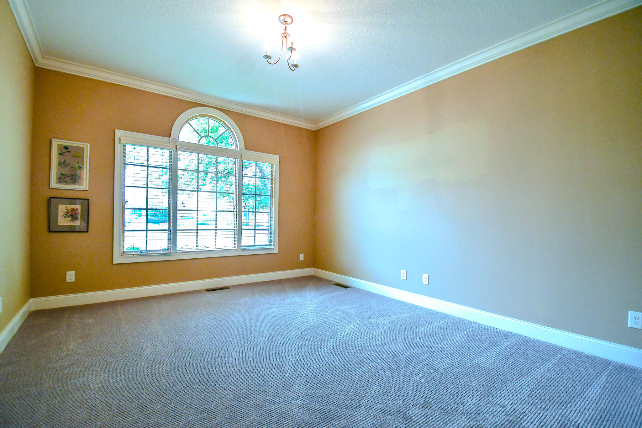 1205 Daylily Way, Troy, Ohio 45373