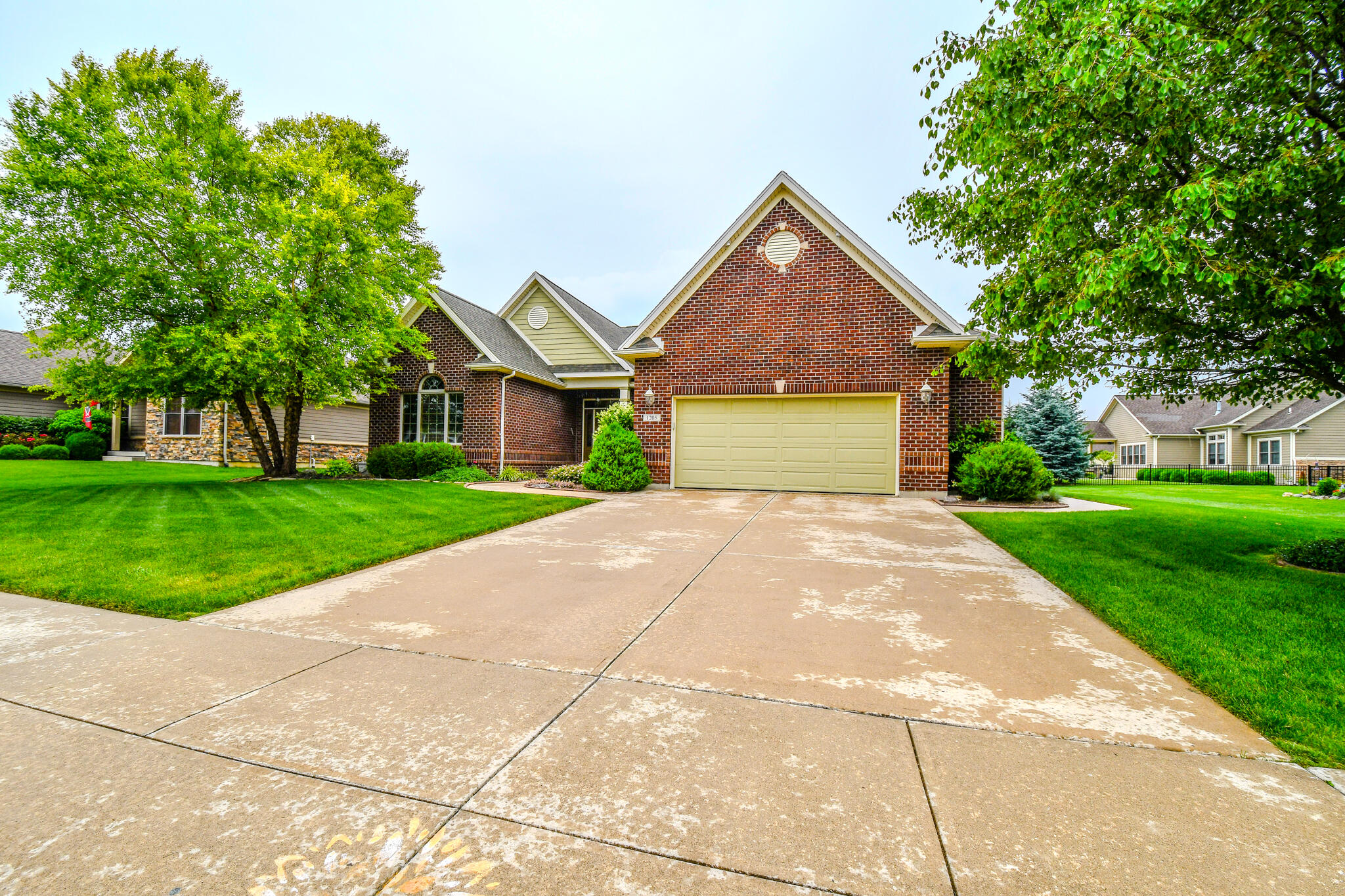 1205 Daylily Way, Troy, Ohio 45373