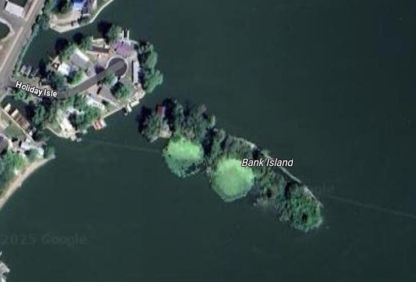 bank island