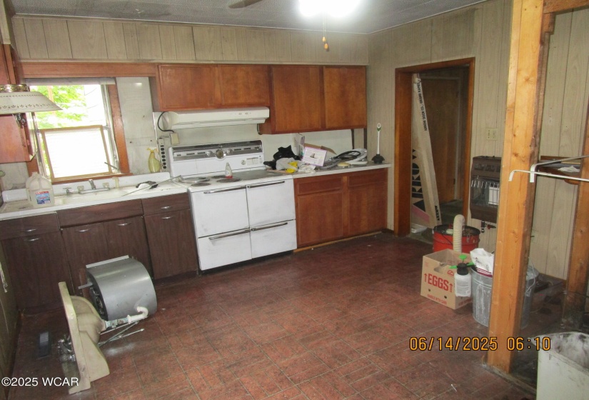 16288 ELevator Rd Street, Forest, Ohio, 3 Bedrooms Bedrooms, ,1 BathroomBathrooms,Residential,For Sale,ELevator Rd,307391