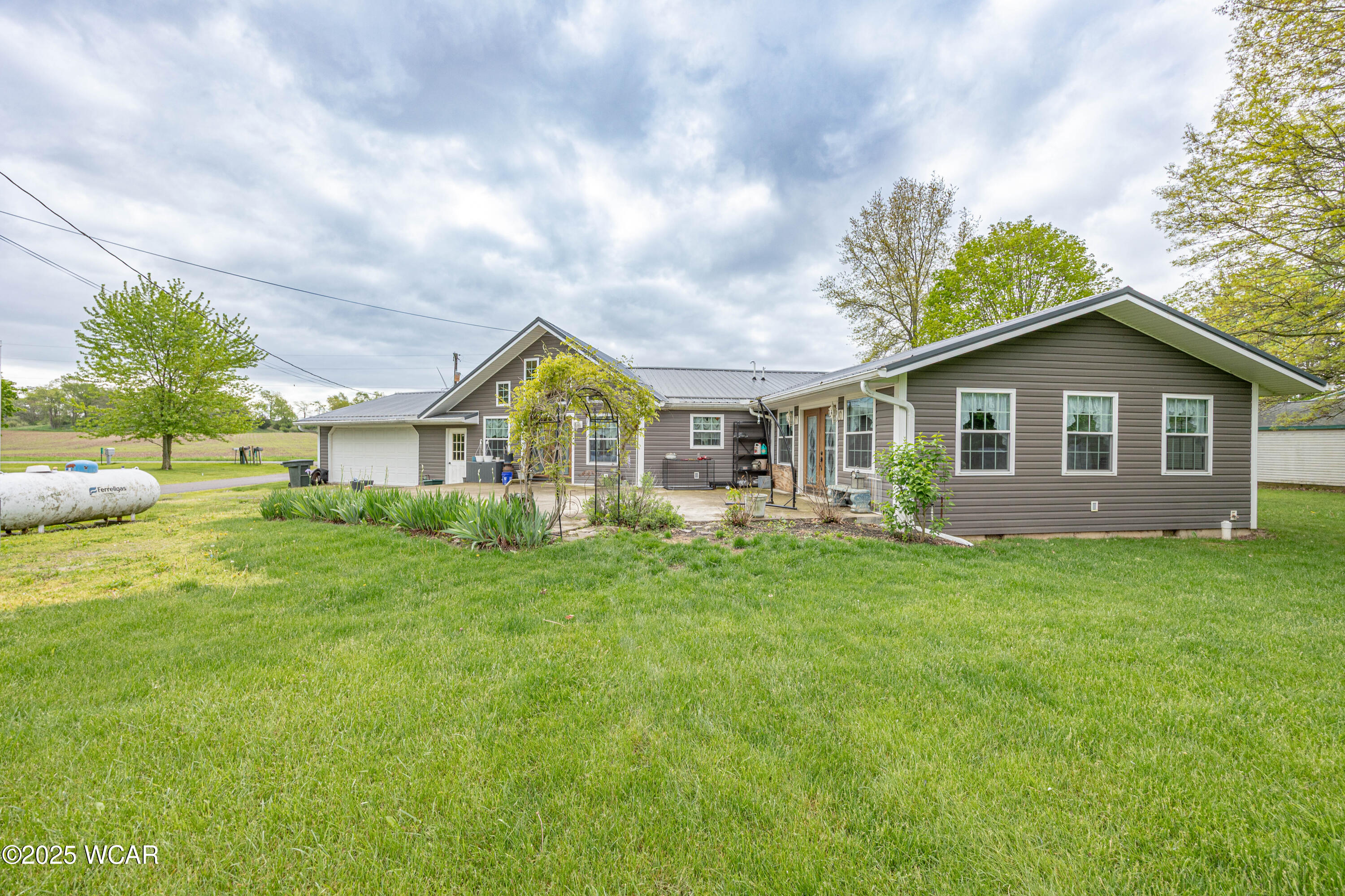 16949 Township Road 39, Belle Center, Ohio