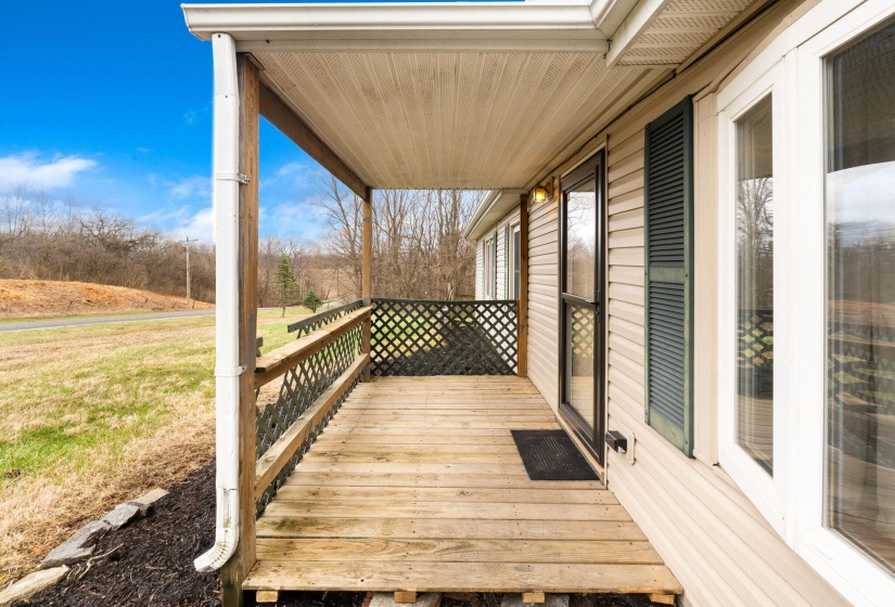 4979 Old Troy Pike (Exterior)-8