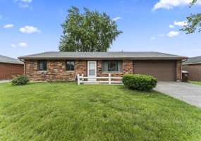 911 Plymouth Avenue, Piqua, Ohio 45356, 3 Bedrooms Bedrooms, ,1 BathroomBathrooms,Residential,For Sale,Plymouth,1039428