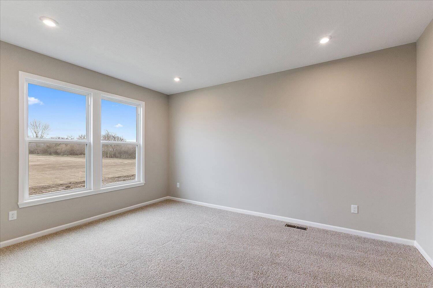 414 Landon Lane, Springfield, Ohio 45505