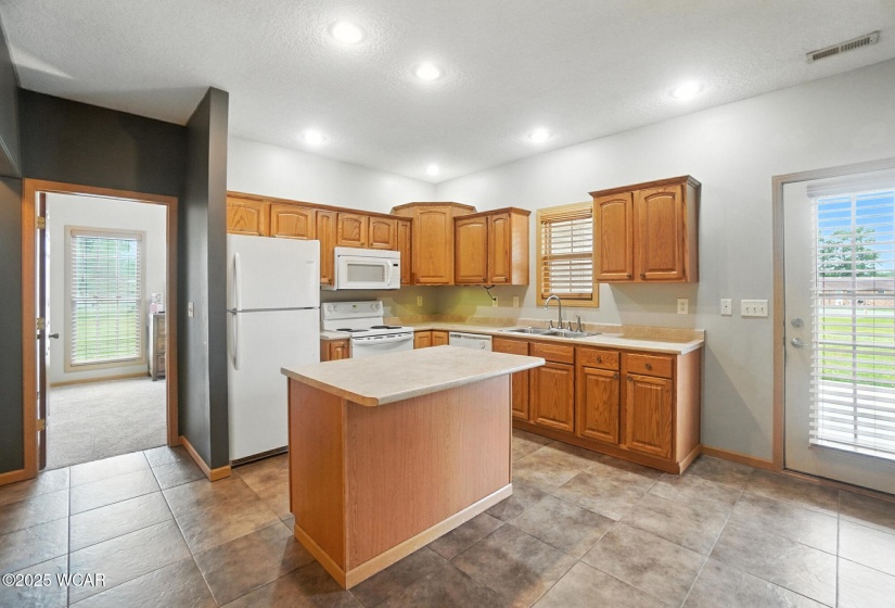 2921 Lilly Drive, Lima, Ohio, 3 Bedrooms Bedrooms, ,2 BathroomsBathrooms,Residential Lease,For Rent,Lilly,307415